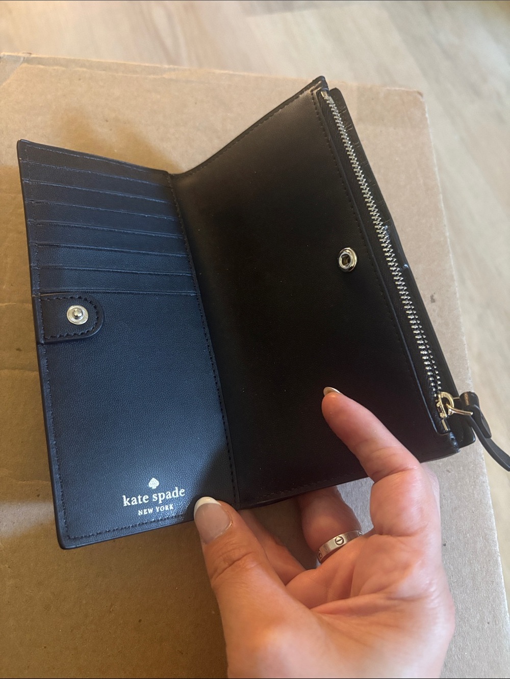 kate spade Black Leather Zip Card Holder with Gold Logo - Picture 2 of 7